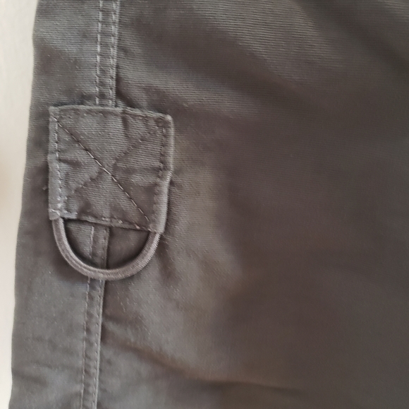 The North Face Convertable Pants To Shorts Grey Cargo Woman Size 6 EUC - Picture 11 of 16